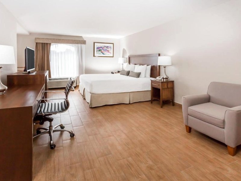 ベイモント イン&スイーツ ラサロ カルデナス (Baymont Inn & Suites Lazaro Cardenas)の写真