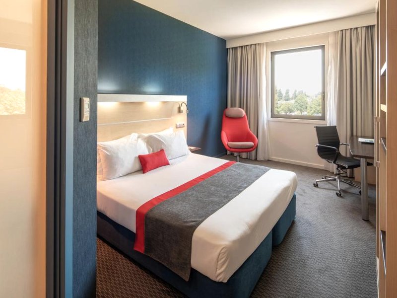 ホリデイ イン エクスプレス ポルト エスポノール バイ IHG (Holiday Inn Express Porto Exponor By IHG)の写真