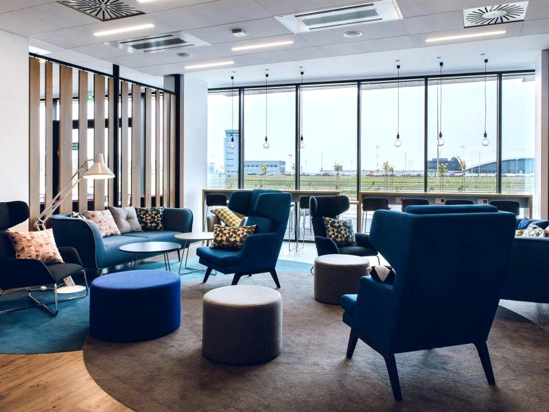 ホリデイ イン エクスプレス ジェシュフ エアポート バイ IHG (Holiday Inn Express Rzeszow Airport By IHG)の写真