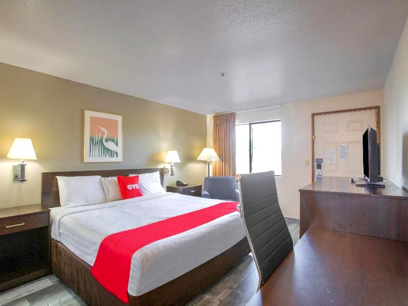 OYO Woodland Hotel and Suitesの写真