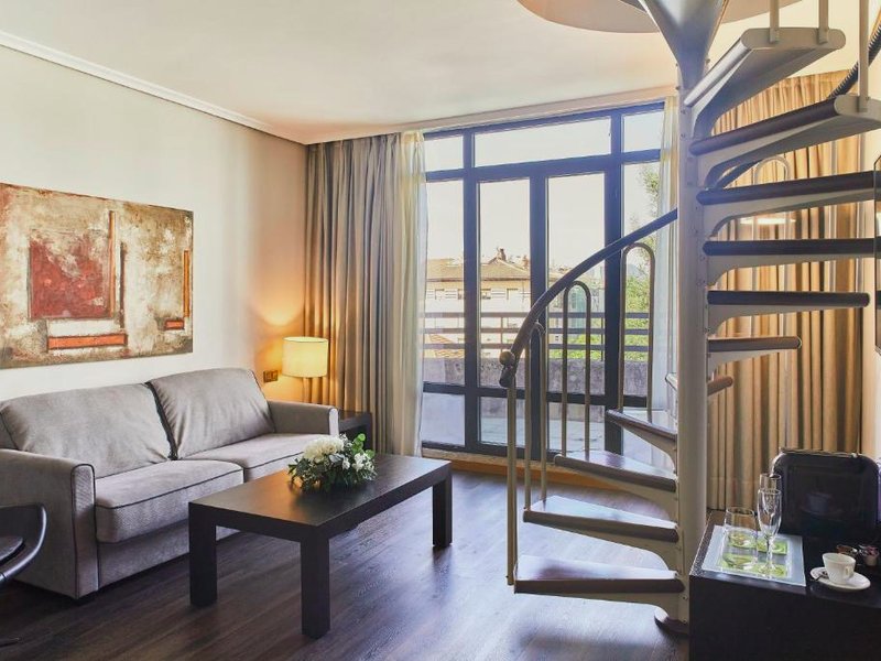 ホテル シクケン シダード デ ビクトリア (Hotel Silken Ciudad de Vitoria)の写真