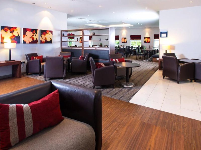 Holiday Inn Express Taunton East By IHGの写真