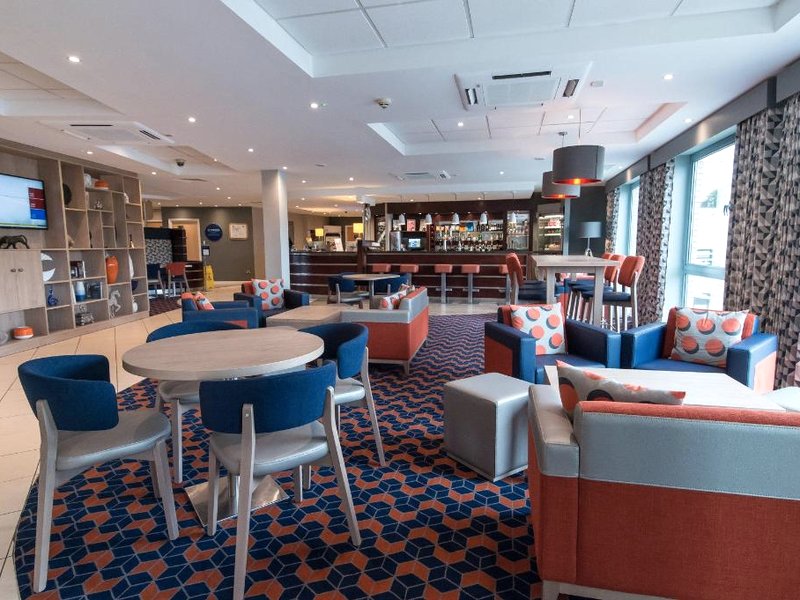 ホリデイ イン エクスプレス ダンファームリン バイ IHG (Holiday Inn Express Dunfermline By IHG)の写真