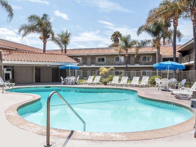 トラベロッジ ヘミト CA (Travelodge by Wyndham Hemet CA)の写真