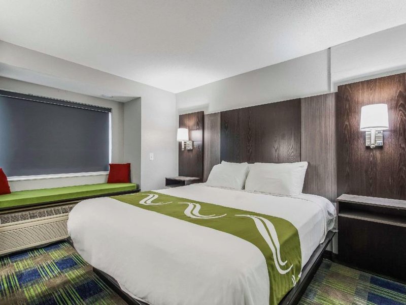 Quality Inn Owatonna Near Medical Centerの写真