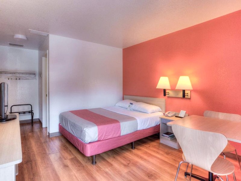 Motel 6 Tigard, OR - Portland South - Lake Oswegoの写真