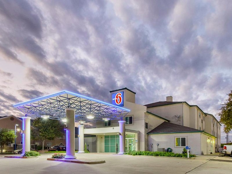 Motel 6 Weatherford, TXの写真