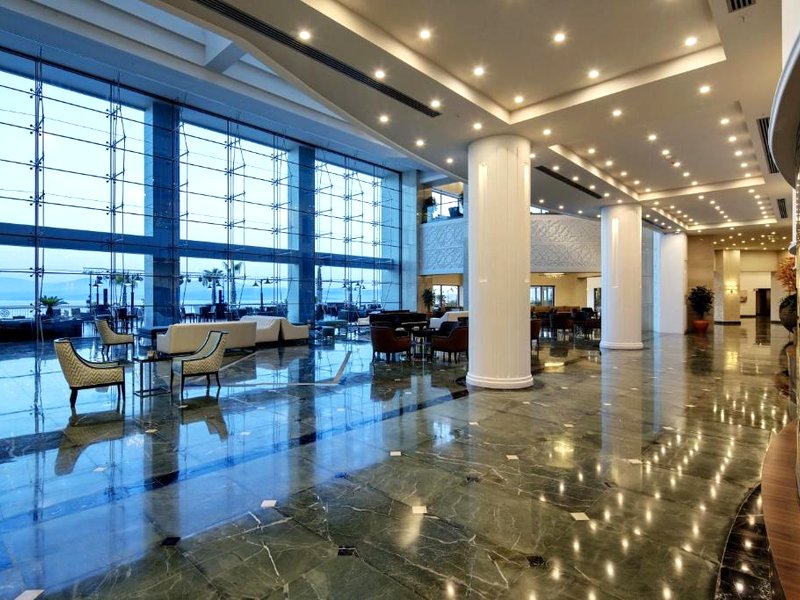 Royal Teos Thermal Resort Clinic & Spaの写真