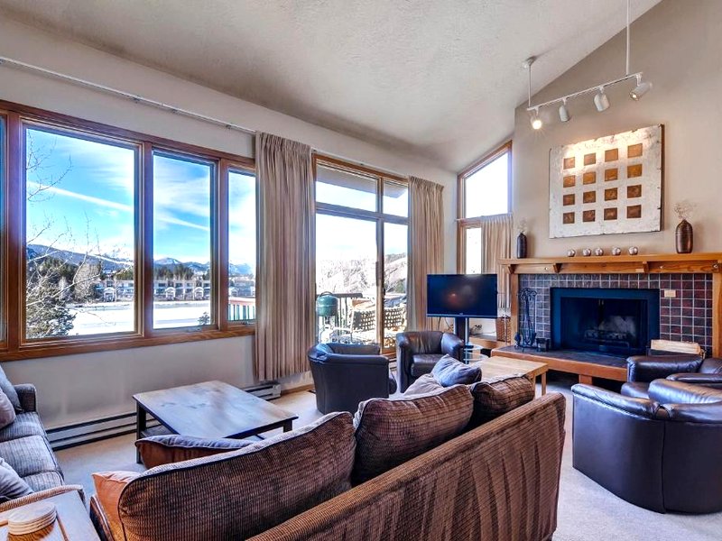 レイクサイド ビレッジ バイ キーストーン リゾート (Lakeside Village by Keystone Resort)の写真