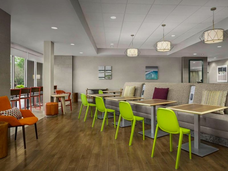 Home2 Suites by Hilton Jacksonville, NCの写真