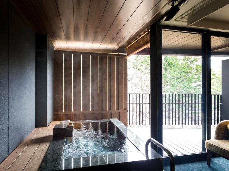 蓼科グランドホテル滝の湯 (Tateshina Grand Hotel Takinoyu)の写真