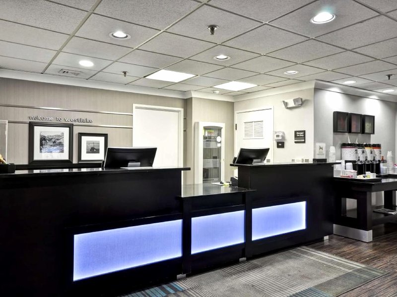 Hampton Inn Cleveland/Westlakeの写真