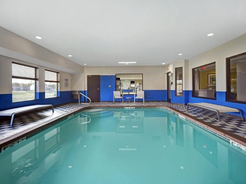 Holiday Inn Express Marshall By IHGの写真