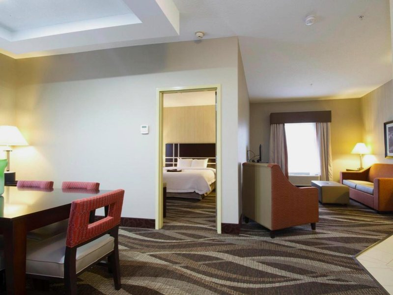 Hampton Inn Marshall MIの写真