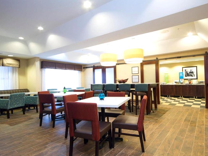 Hampton Inn Marshall MIの写真
