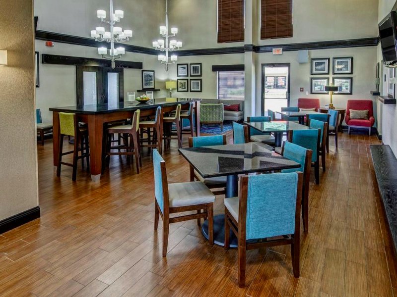 ハンプトン イン ベイツビル (Hampton Inn Batesville)の写真