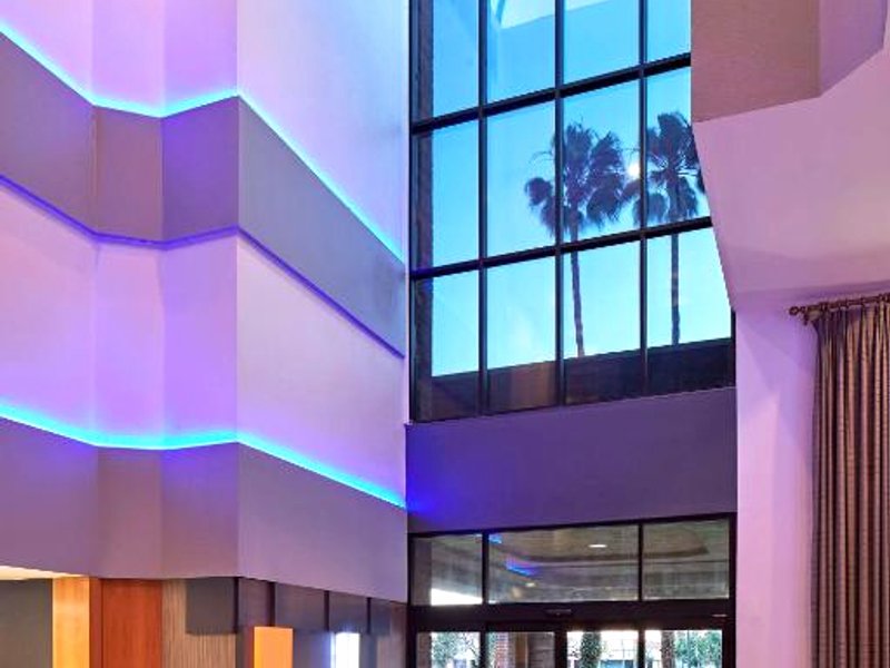 ベストウエスタン プラス メリディアン イン ＆ スイーツ アナハイム オレンジ (Best Western Plus Meridian Inn & Suites, Anaheim-Orange)の写真