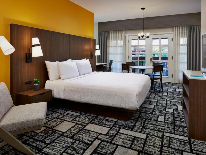 ベストウエスタン プラス メリディアン イン ＆ スイーツ アナハイム オレンジ (Best Western Plus Meridian Inn & Suites, Anaheim-Orange)の写真