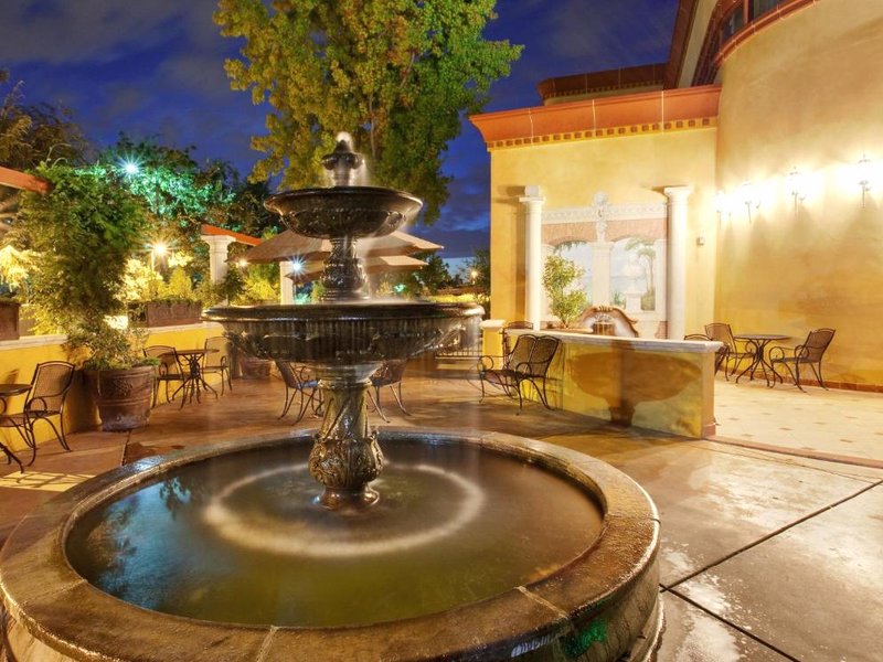 ホリデイ イン ランチョ コルドバ ノースイースト サクラメント バイ IHG (Holiday Inn Rancho Cordova - Northeast Sacramento By IHG)の写真