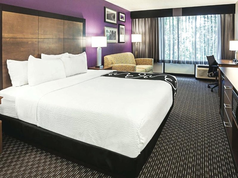 ラ キンタ イン&スイーツ バイ ウィンダム ランチョ コルドバ サクラメント (La Quinta Inn & Suites by Wyndham Rancho Cordova Sacramento)の写真