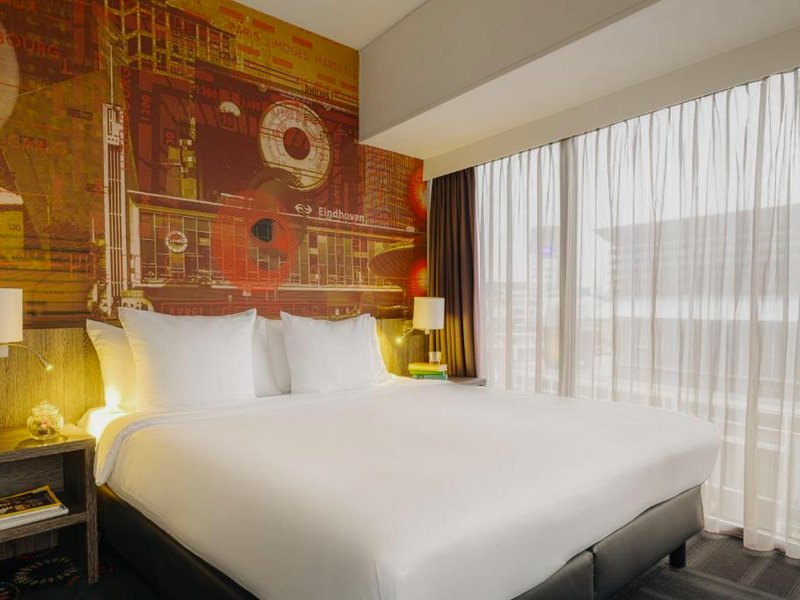 Crown Hotel Eindhoven Centreの写真