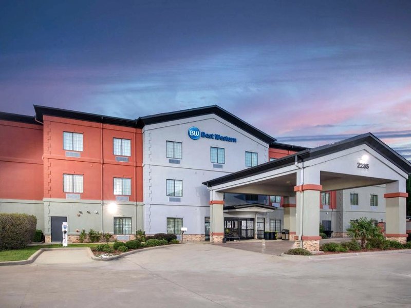 ベスト ウェスタン カーセッジ イン&スイーツ (Best Western Carthage Inn & Suites)の写真
