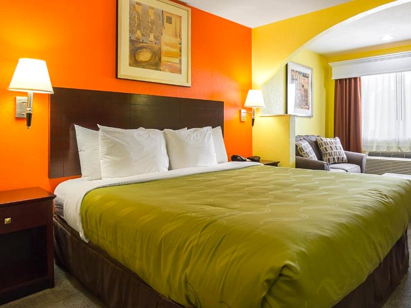 クオリティ イン カルタゴ (Quality Inn Carthage)の写真