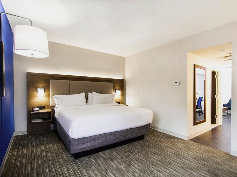 Holiday Inn Express Hotel & Suites Brentwood North-Nashville Area By IHGの写真