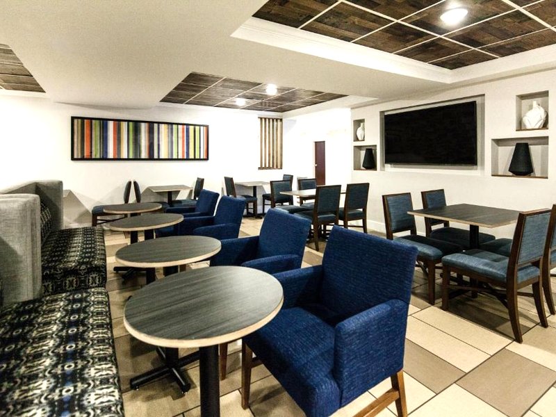 Holiday Inn Express Hotel & Suites Brentwood North-Nashville Area By IHGの写真