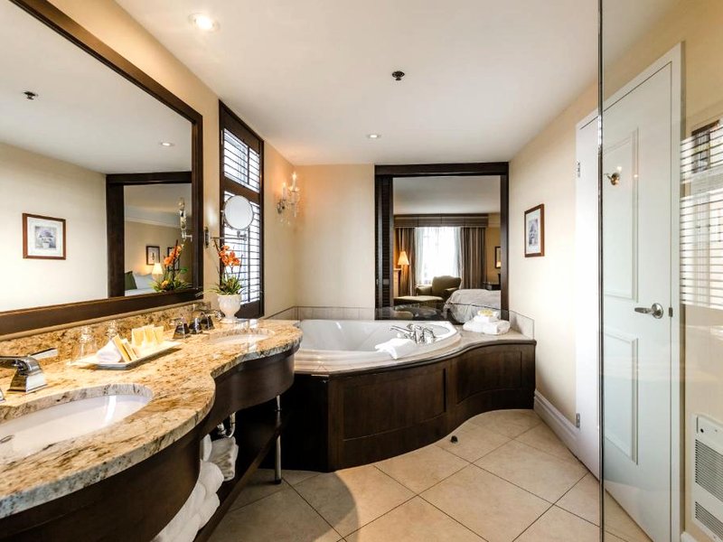 ル セントマーティン ホテル ＆ スイーツ (Le St-Martin Hotel & Suites)の写真