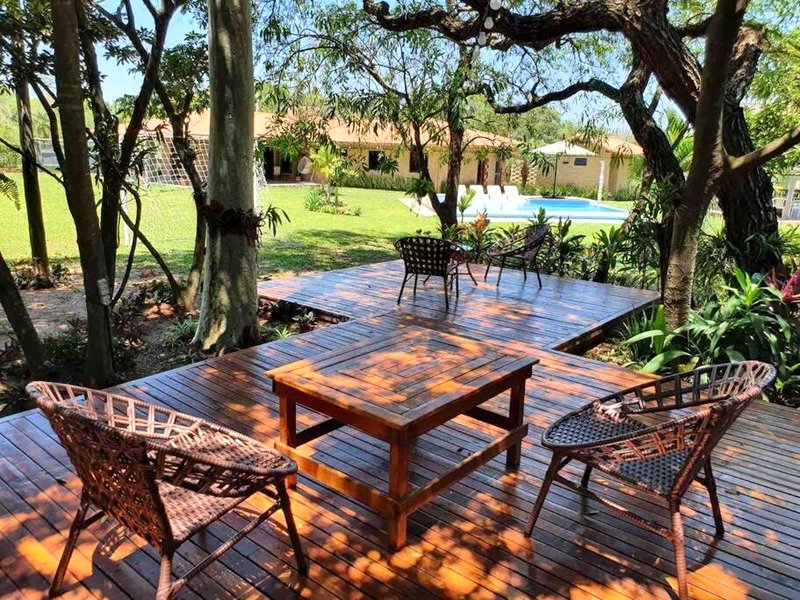 Casa con Piscina, Quincho, Cancha de Futbol/Volleyの写真