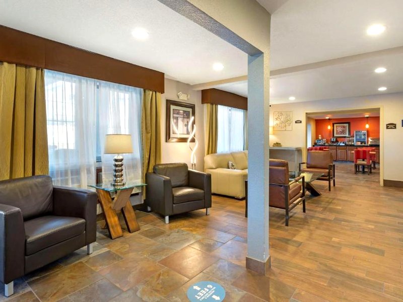 ベストウェスタン プラス アルトゥーナ イン (Best Western Plus Altoona Inn)の写真