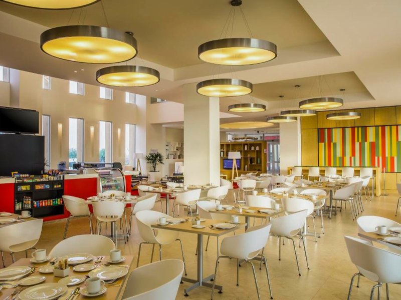 フィエスタ・イン・シラオ・プエルト・インテリオール (Fiesta Inn Silao Puerto Interior)の写真