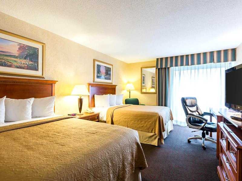 Quality Inn and Conference Center I-80 Grand Islandの写真