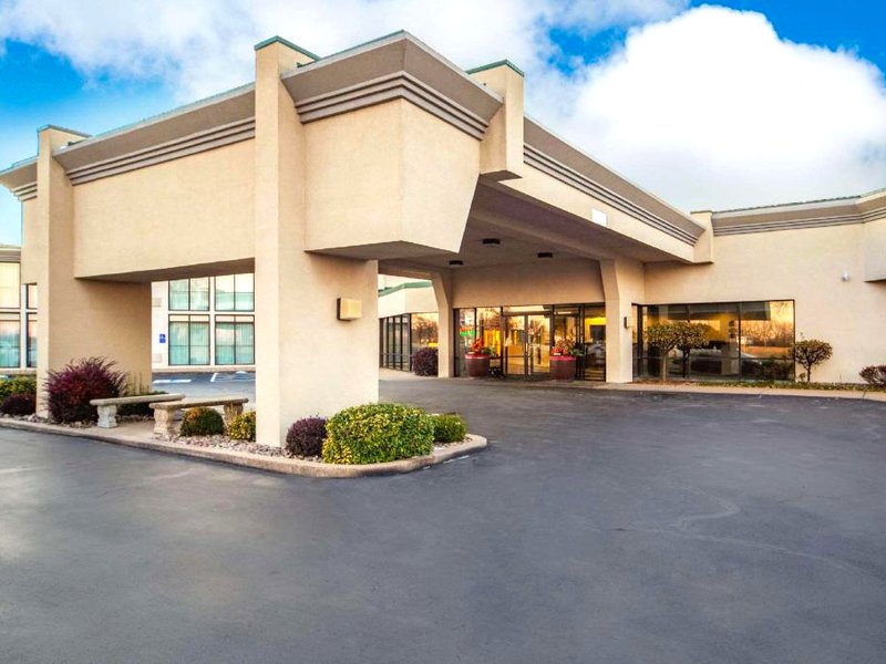 Quality Inn and Conference Center I-80 Grand Islandの写真
