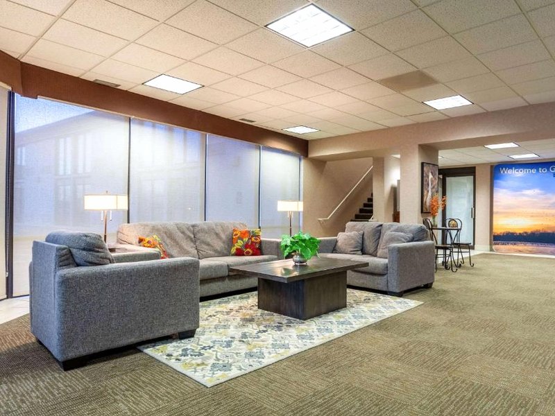 Quality Inn and Conference Center I-80 Grand Islandの写真