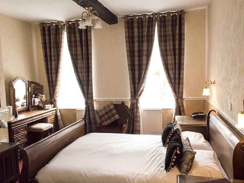 The Liverpool Arms Hotelの写真