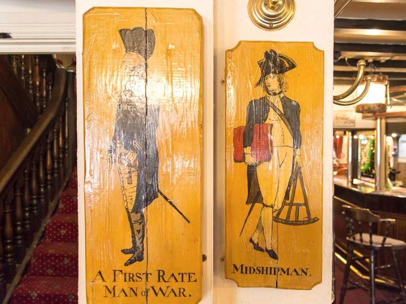 The Liverpool Arms Hotelの写真