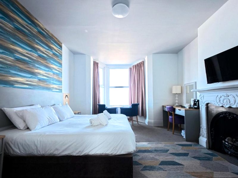 The Seafront Hotel by Compass Hospitalityの写真