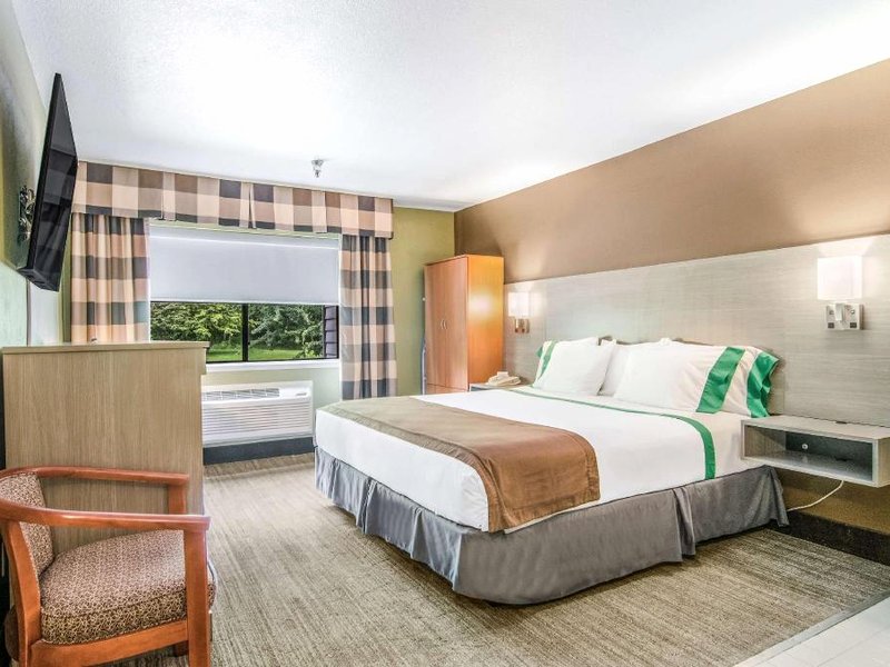 ゲストハウス イン&スイーツ ポールスボー (GuestHouse Inn & Suites Poulsbo)の写真