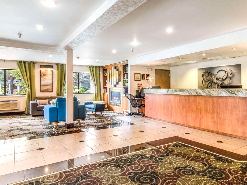 ゲストハウス イン&スイーツ ポールスボー (GuestHouse Inn & Suites Poulsbo)の写真