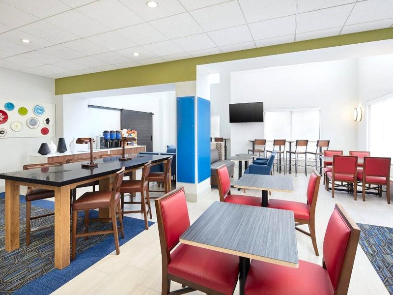 Holiday Inn Express Hotel & Suites Port Richey By IHGの写真