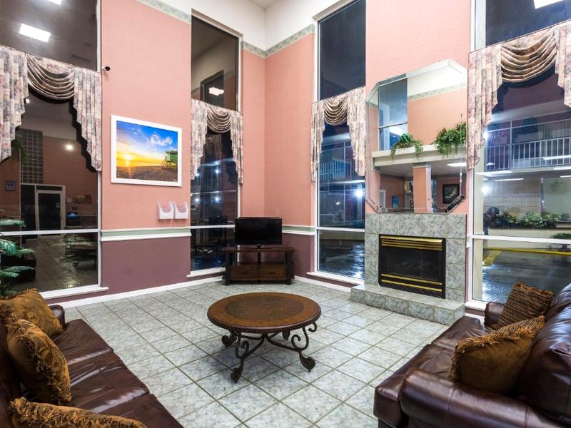 デイズ イン&スイーツ バイ ウィンダム ポート リッチー (Days Inn & Suites by Wyndham Port Richey)の写真