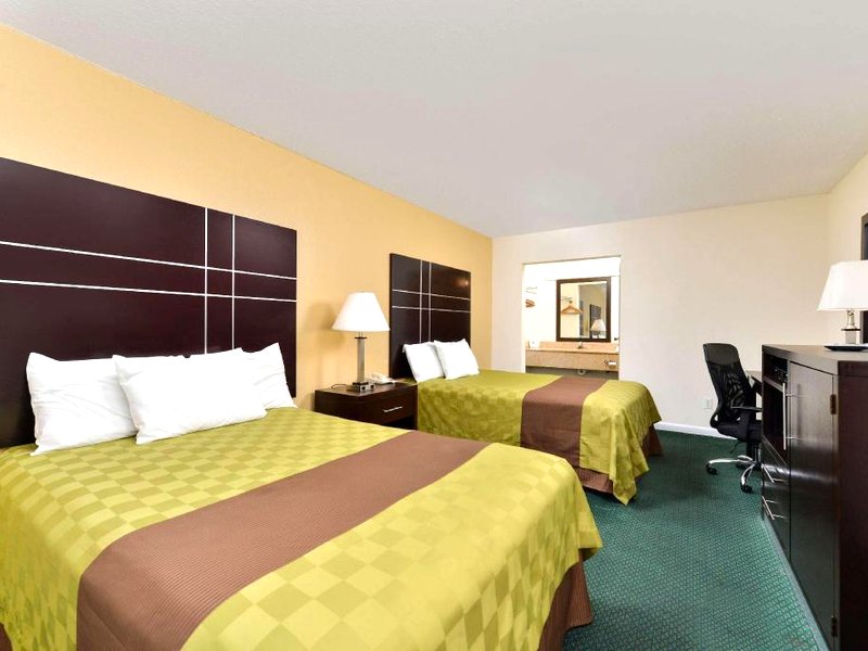 アメリカズ ベスト バリュー イン ポート ジェファーソン ステーション ロング アイランド (Americas Best Value Inn Port Jefferson Station Long Island)の写真