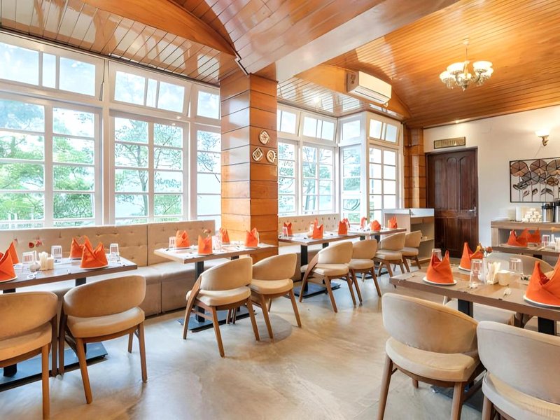 サミット アルパイン アボード ホテル (Summit Alpine Abode Hotel (5 mins from MG Marg))の写真