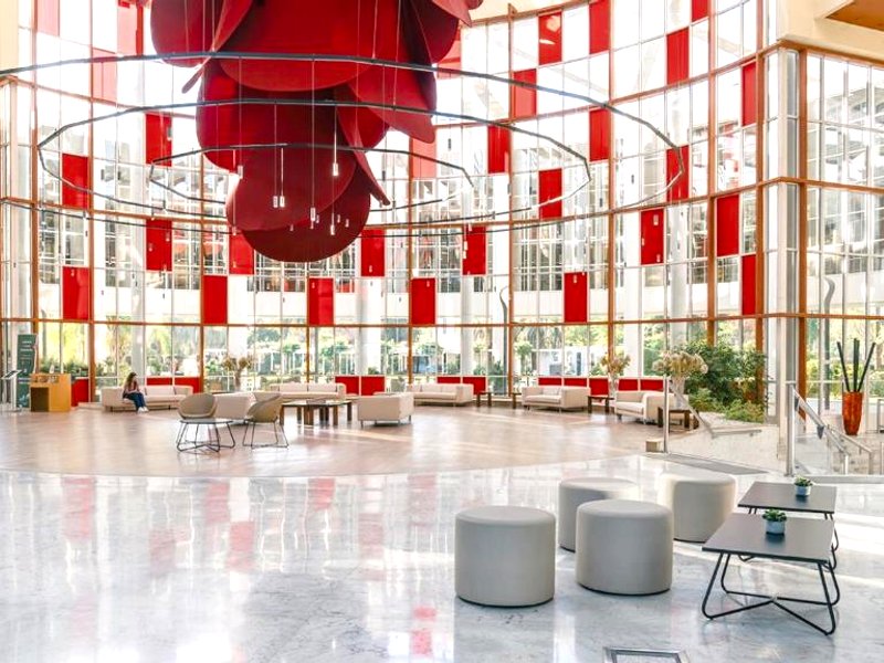 シルケン アルアンダルース パレス ホテル (Silken Al-Andalus Palace Hotel)の写真