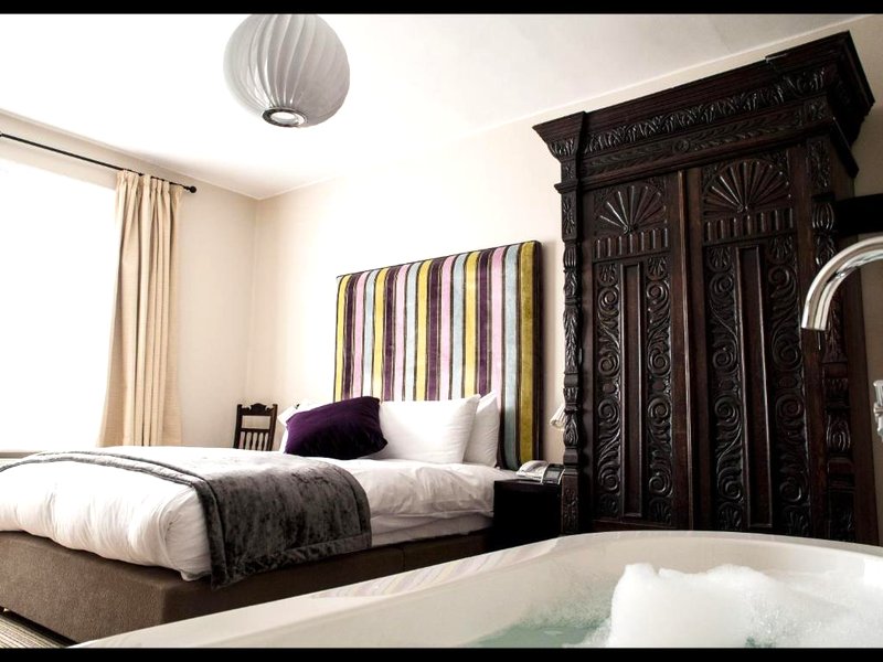 The Red Lion Hotelの写真