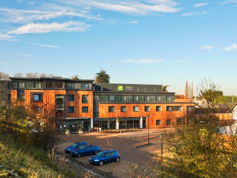ホリデイ イン エクスプレス ケンブリッジ ダックスフォード M11 JCT.10 バイ IHG (Holiday Inn Express Cambridge-Duxford M11 JCT.10 By IHG)の写真