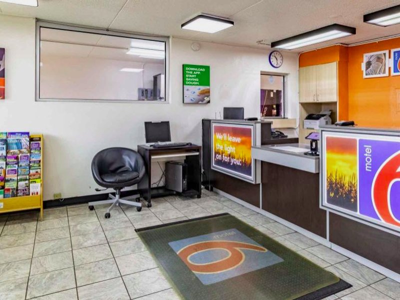 Motel 6 Joliet, IL - I-80の写真