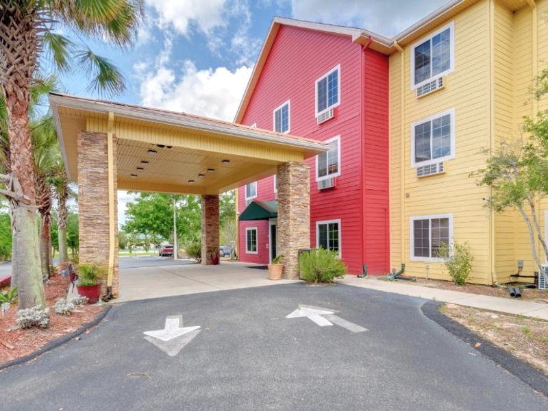 マグナソン ホテル ワイルドウッド イン クロフォードビル (Magnuson Hotel Wildwood Inn Crawfordville)の写真